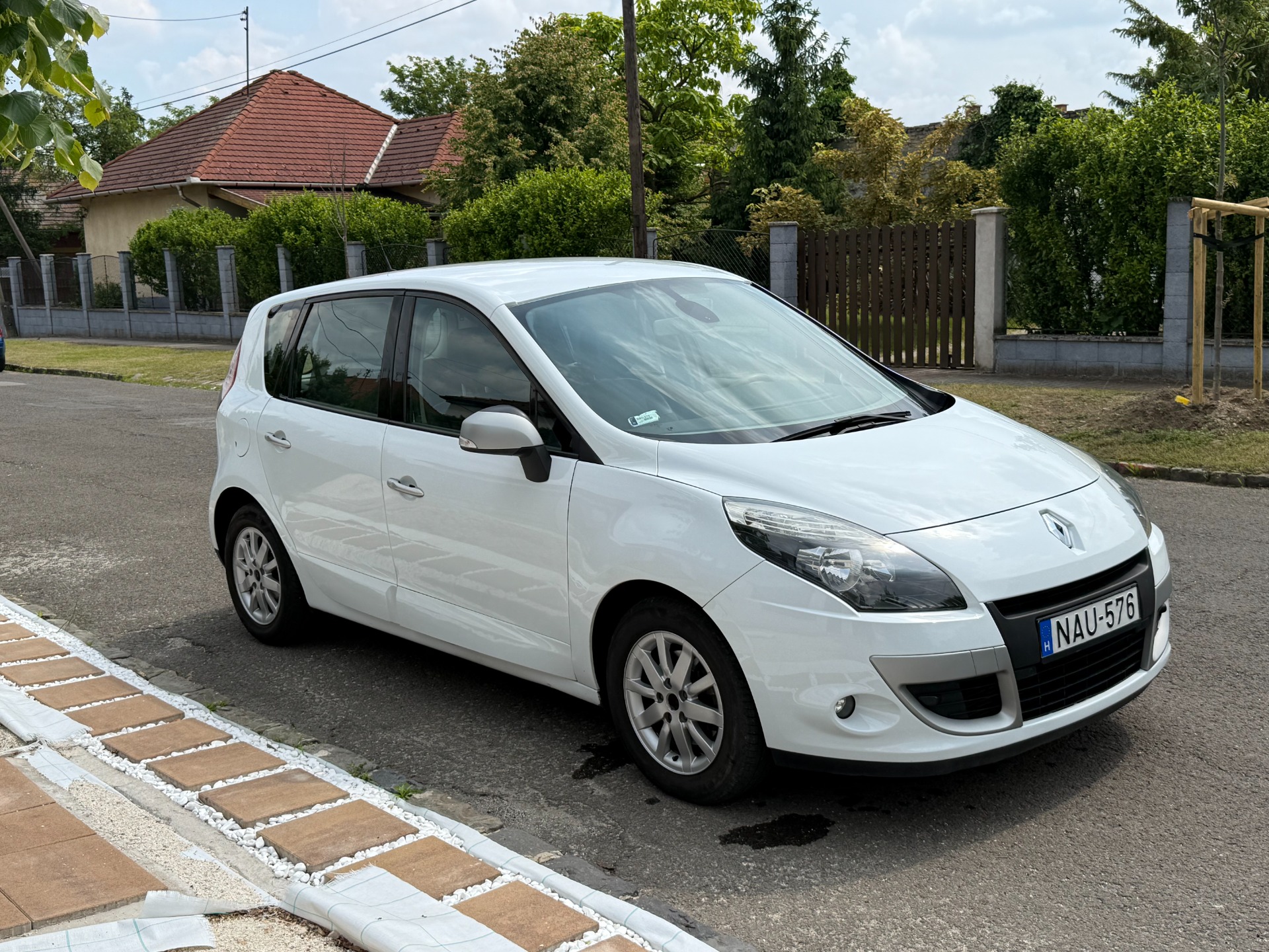 RENAULT Scenic 2011 1.5 dci